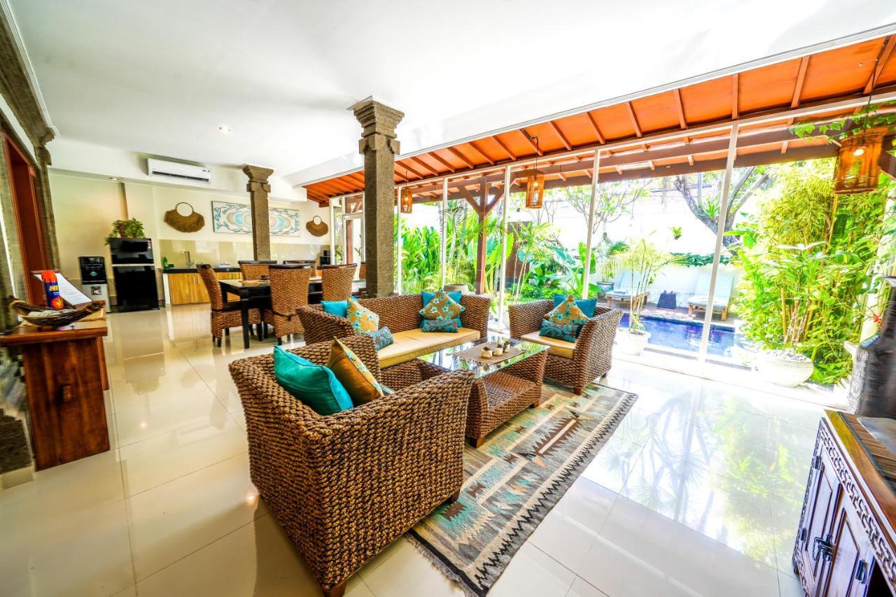 Villa Conor - Legian - Seminyak - 2 Bedroom 2 Bathroom Villa - Great Location Exterior photo